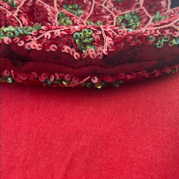 Embellished Floral Clutch with Chain Strap - Picture 3 of 8